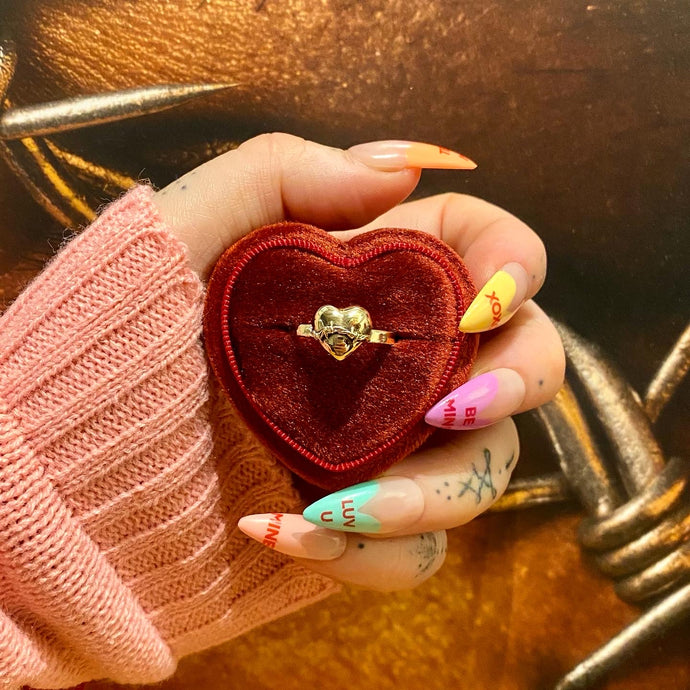Solid 9ct Gold Lovefool Barbed Wire Heart Ring